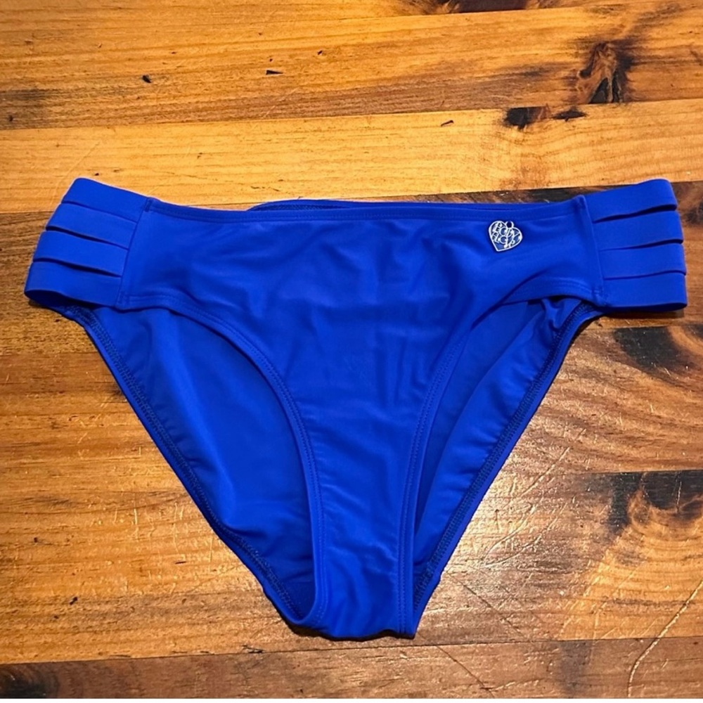 Body Glove Royal Blue Bikini Bottom. Size Medium.